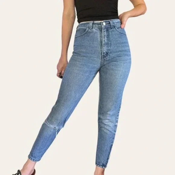 Vintage pinstriped designer jeans by Sergio Valente 24/25/26 XS - Picture 4 of 8